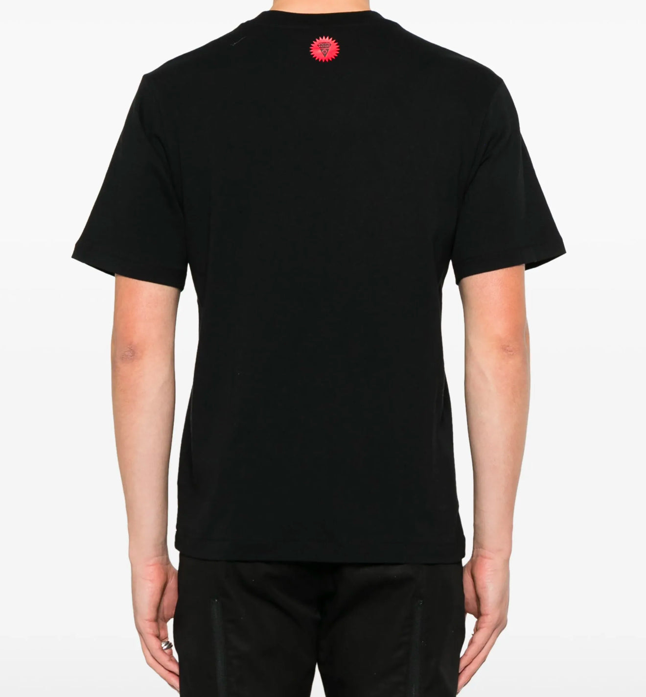 ICECREAM
Rhinestone Cones & Bones
Popover T-shirt