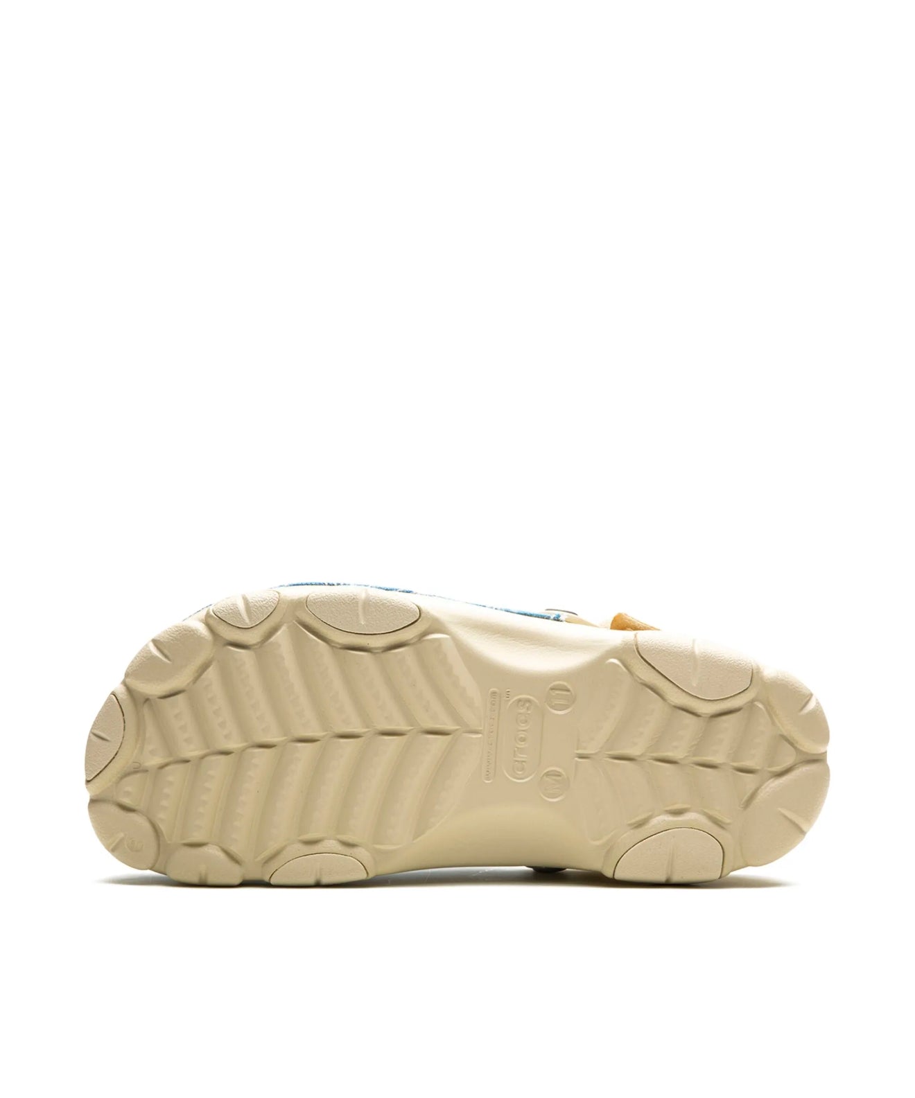 Crocs
× Levi's Classic All Terrain "Shasiko - Bone" Clogs